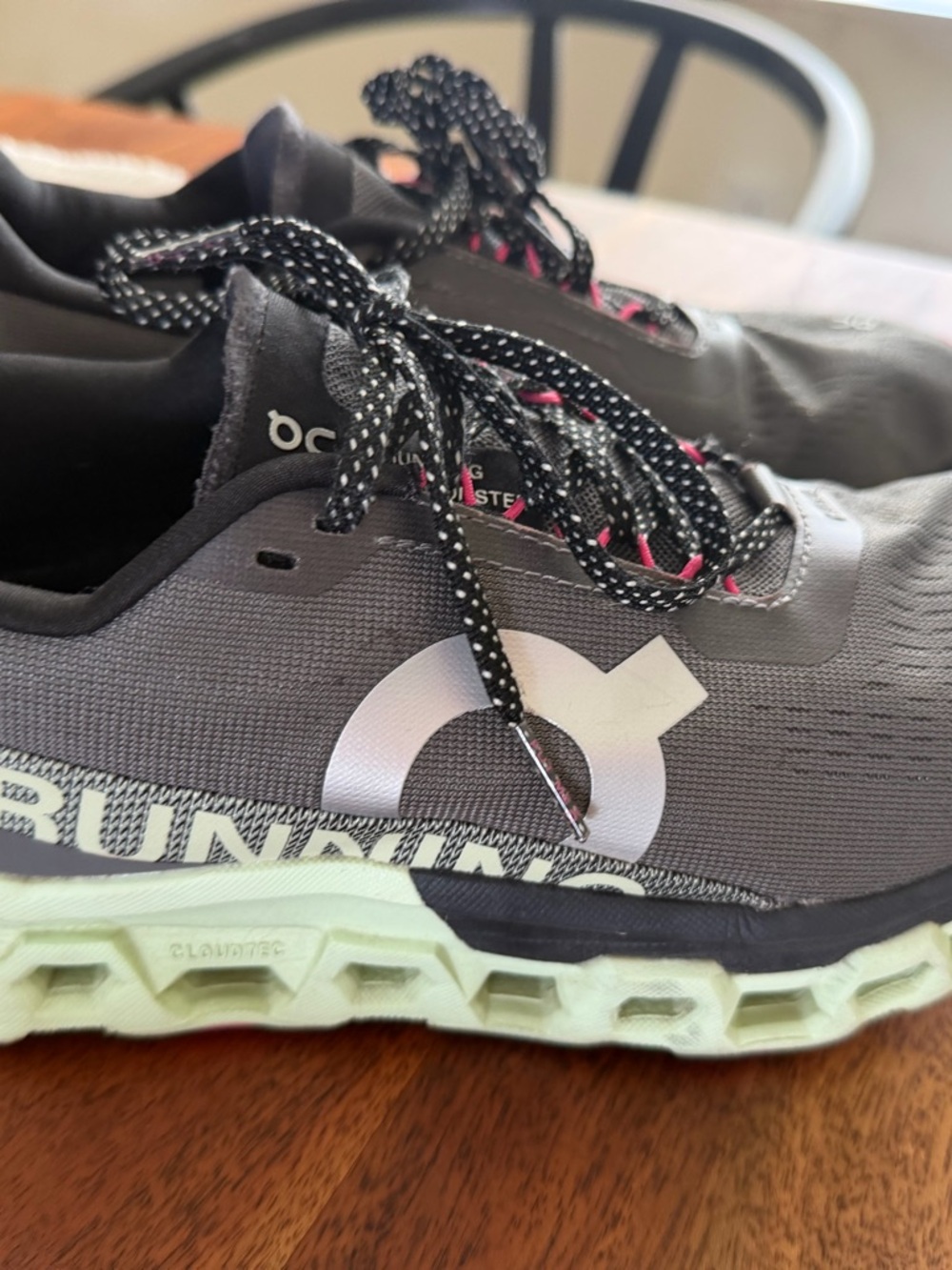 On Running Women's Gray Running Sneakers with Pink Details - Picture 2 of 4